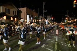 せりこみ蝶六街流し